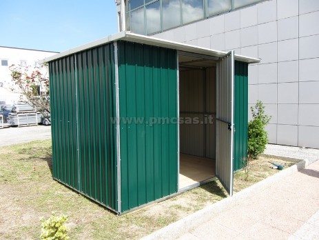 casetta per attrezzi da giardino